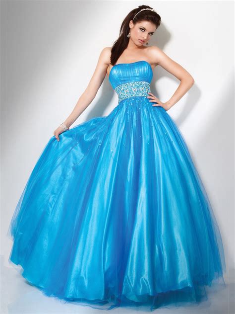 We are known for our plus size formal dresses, beautiful bridesmaid dresses, evening dresses, casual wedding dresses & more. . Dress photo gallery